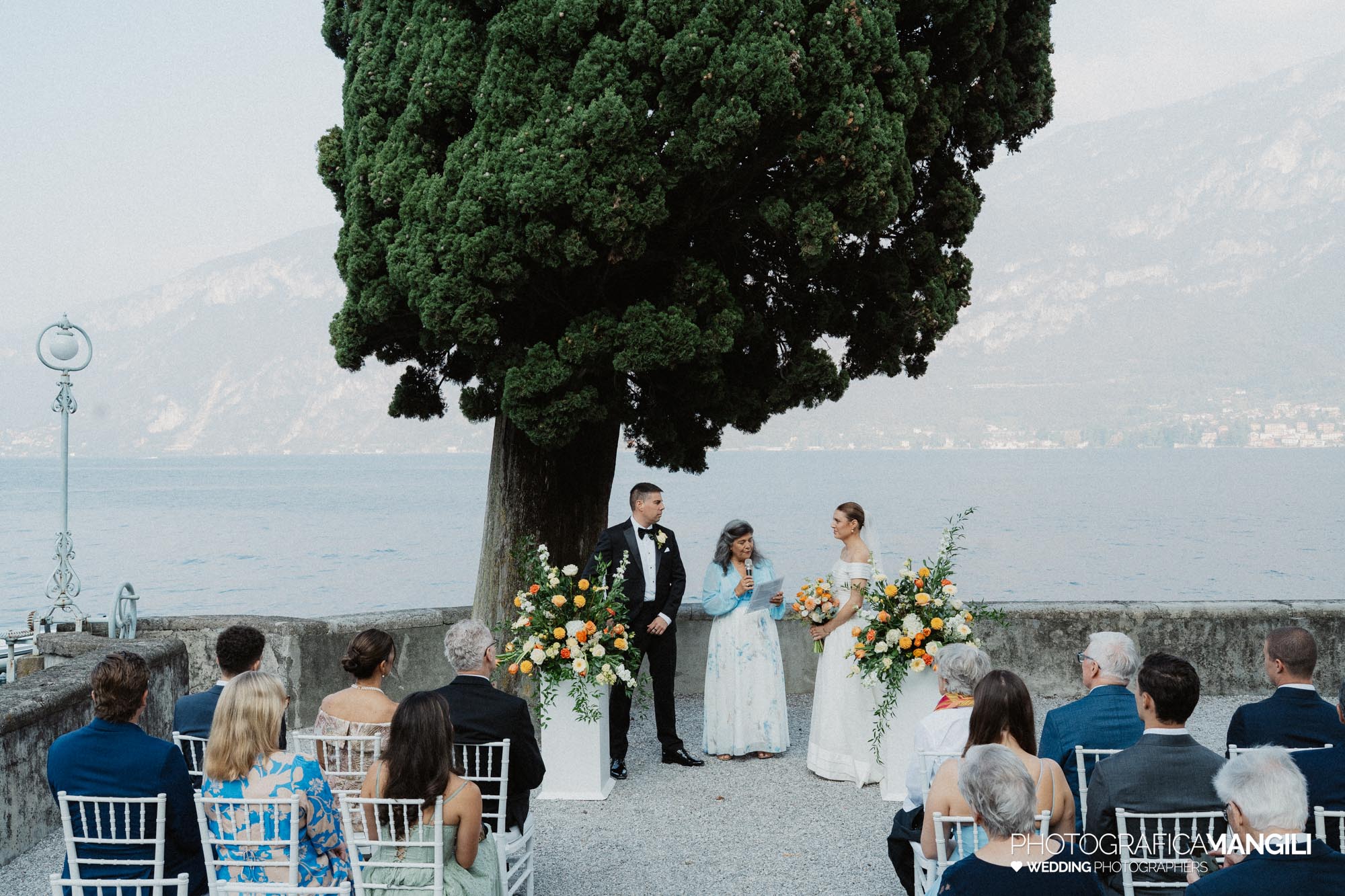 wedding photographeraura del lago lake como sophie neill 060