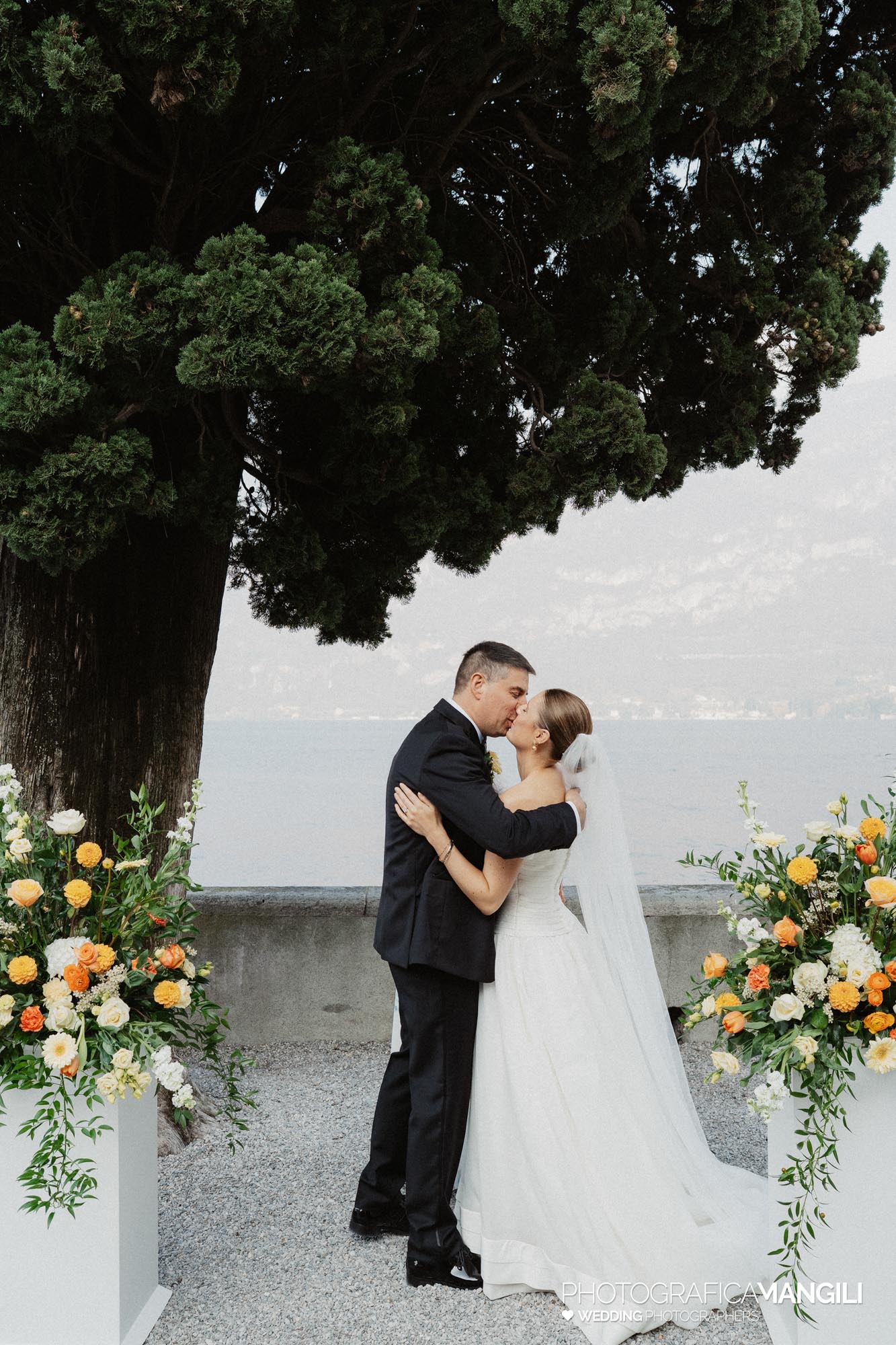 wedding photographeraura del lago lake como sophie neill 069