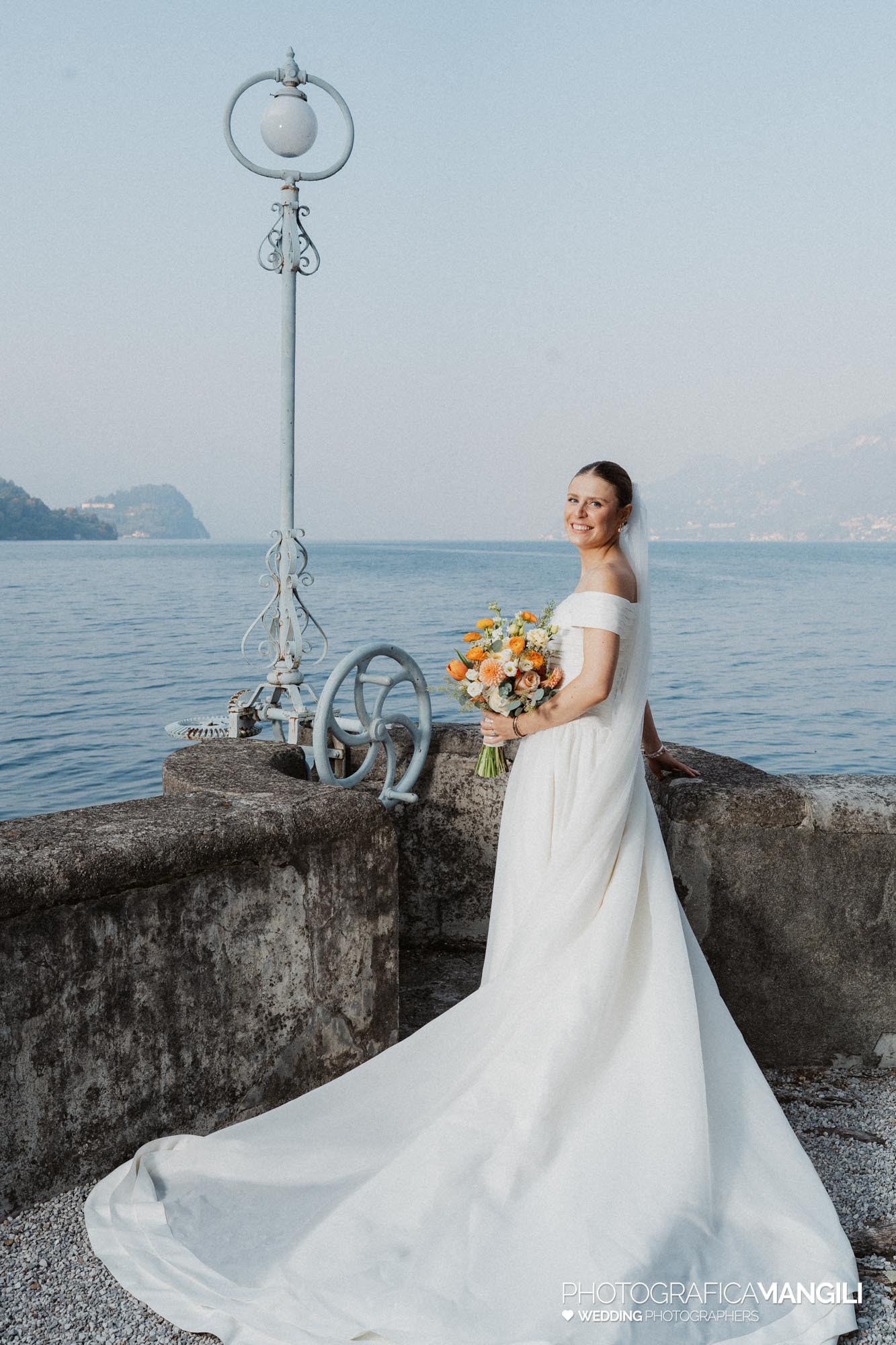 wedding photographeraura del lago lake como sophie neill 080
