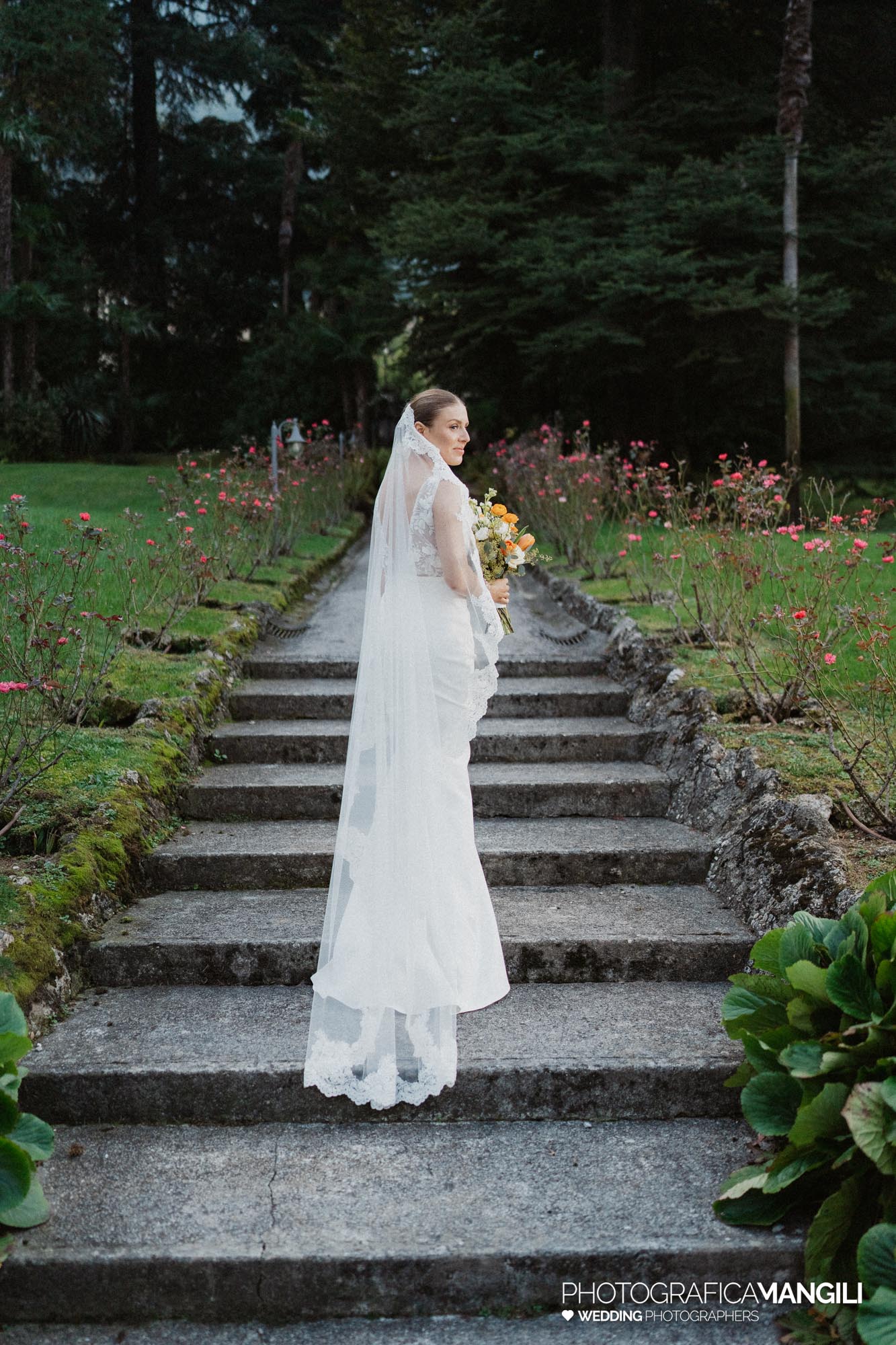 wedding photographeraura del lago lake como sophie neill 088