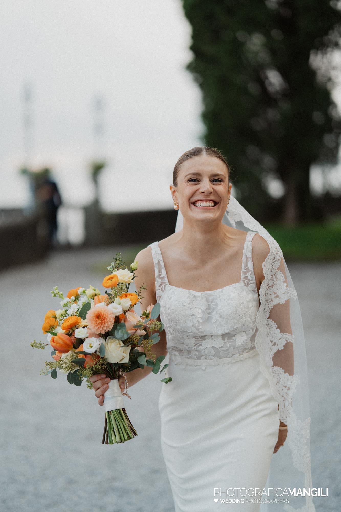 wedding photographeraura del lago lake como sophie neill 092