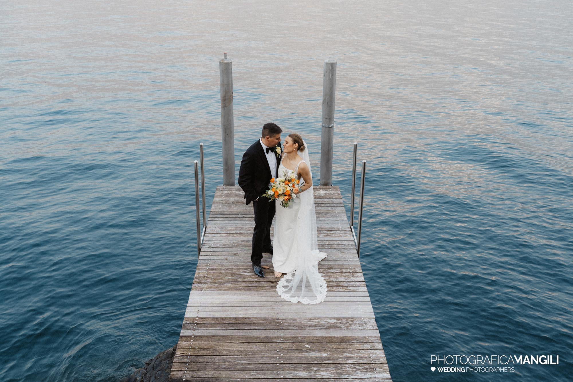 wedding photographeraura del lago lake como sophie neill 103
