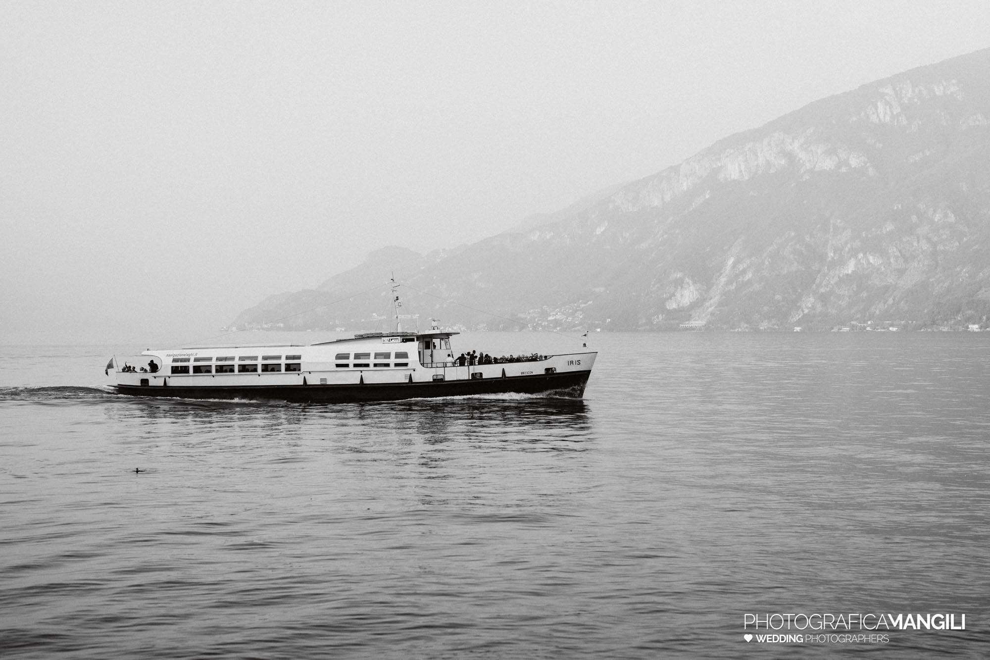 wedding photographeraura del lago lake como sophie neill 109