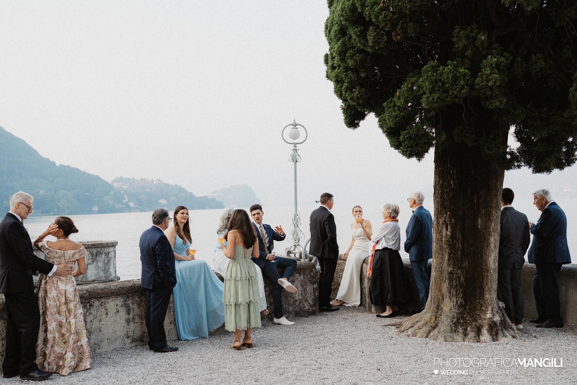 wedding photographeraura del lago lake como sophie neill 113