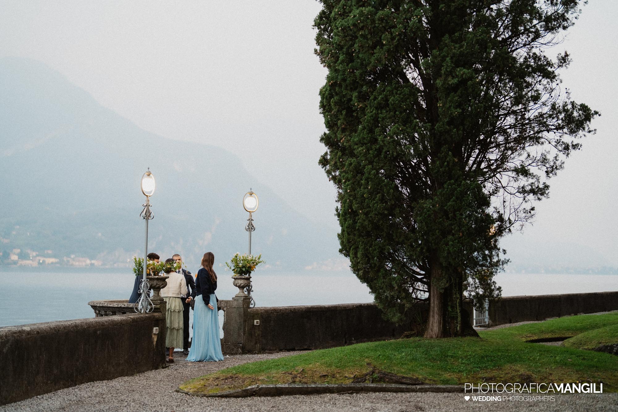 wedding photographeraura del lago lake como sophie neill 125