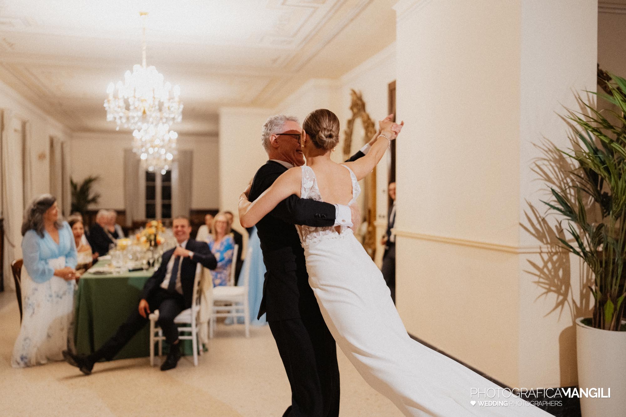 wedding photographeraura del lago lake como sophie neill 161